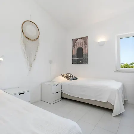 Saragoca Villa *